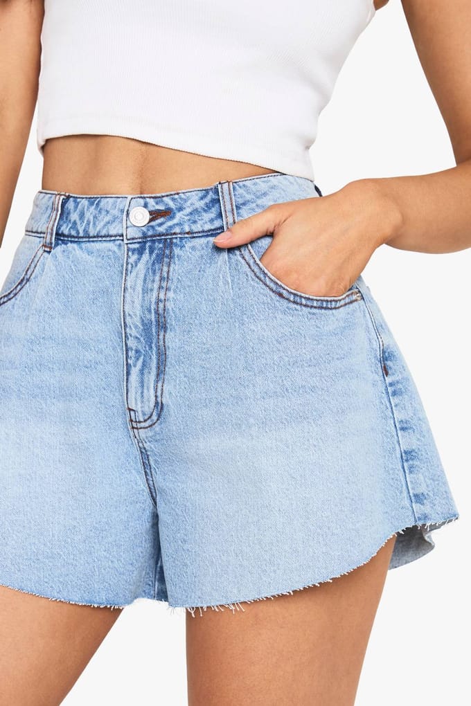 boohoo Dames Hoge Flippy Wijde Been Denim Short | Licht Gebleekt | Maat: 42