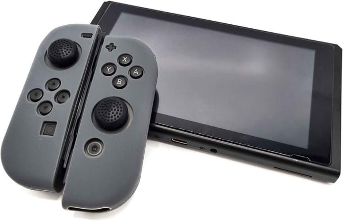 Gadgetpoint - Hoesjes & Skins voor Nintendo Switch 1 - Performance Gaming Case - Soft Grip Covers - Anti-Slip Joy-Con Controller Accessoires - Donkergrijs