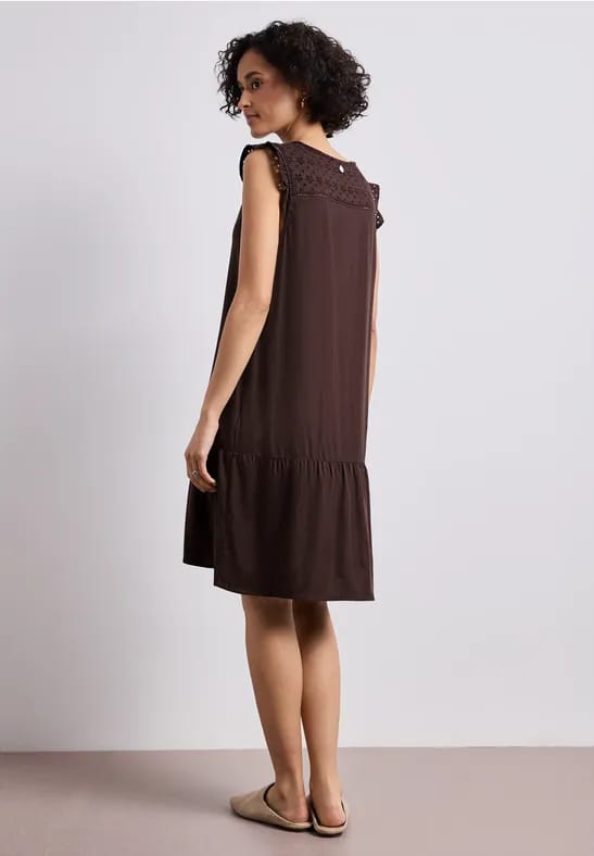 Knielange jurk met Shiffley-details