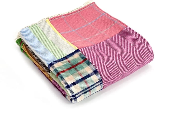 Patchwork plaid LIFESTYLE - 180x220 - Uniek - Tweedmill UK
