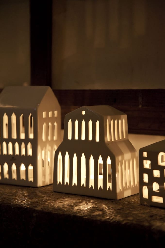 Kähler Design - Urbania Light House theelichthouder - Klassisk - wit