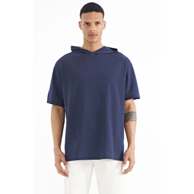 Oversized Hooded T-Shirt met Accessoire Details