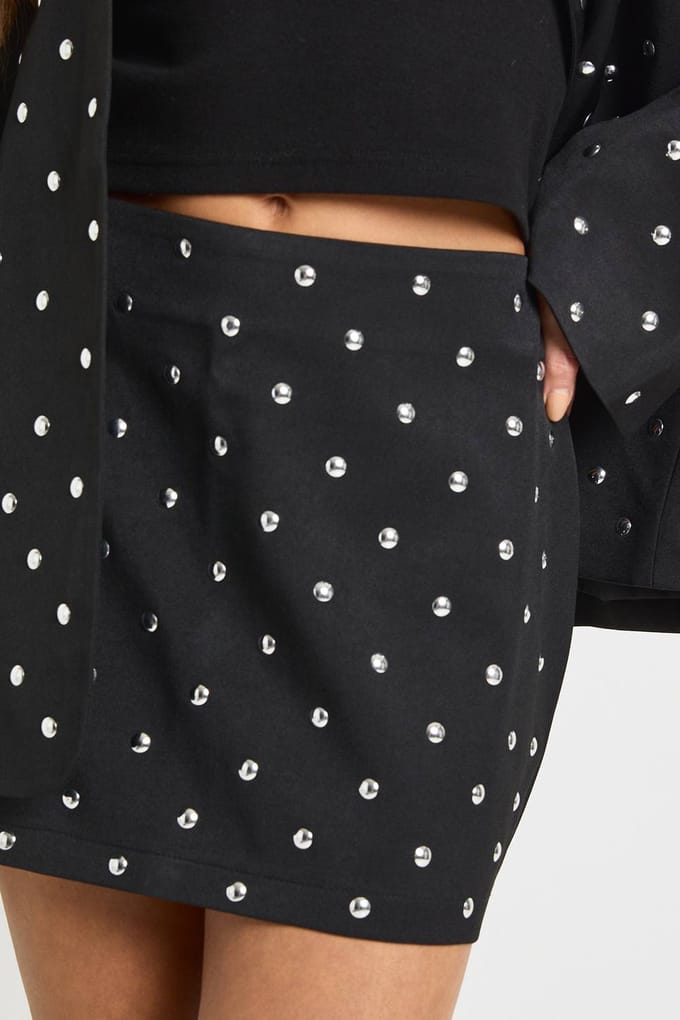 boohoo Dames Stud Detail Mini Skirt | Black | Maat: 8