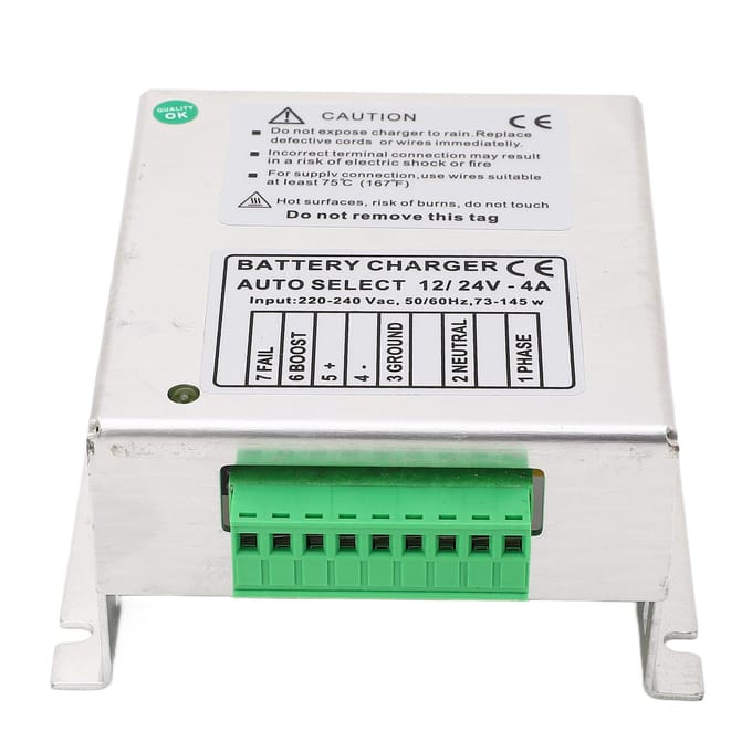 Generator Batterijlader Automatische Spanningsdetectie 12 24VDC Motorlader 220?240 VAC white