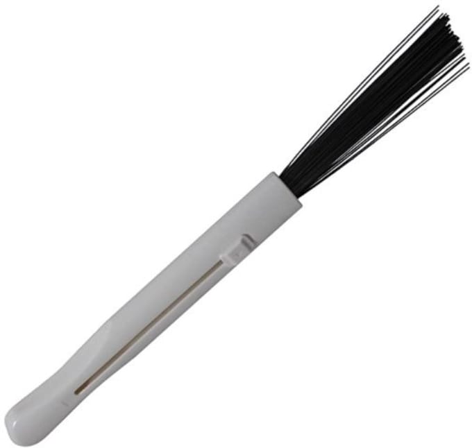 Isotronic Fly Brush