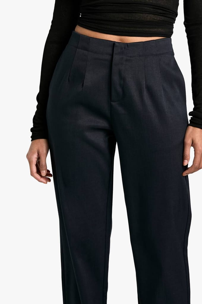 boohoo Dames Tailored Tapered Trouser | Marineblauw | Maat: 36