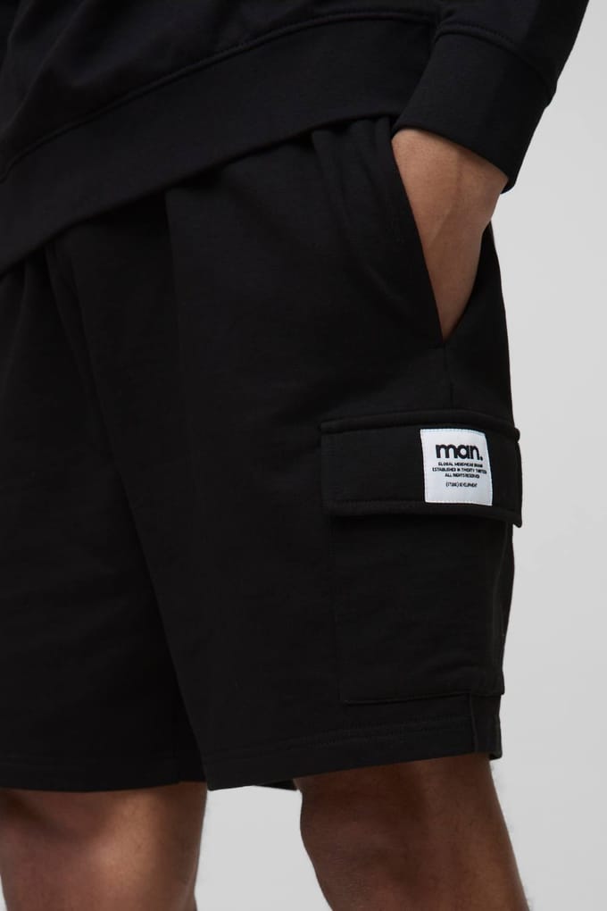 Lightweight Essential MAN. Relaxed Mid Length Label Cargo Shorts | Black | Size Medium