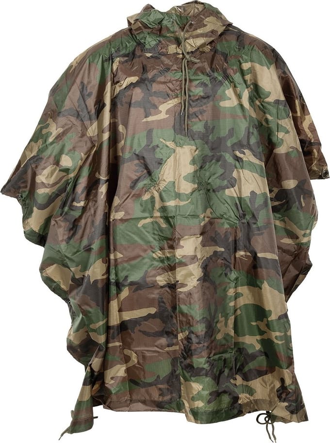 MFH US Poncho Rip Stop Mod. - woodland camouflage - Afmetingen 144 x 223 cm