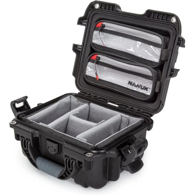 Cameratas Nanuk 905