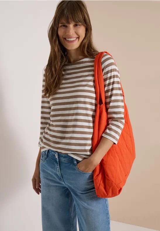 Basic Shirt met boothals en strepen