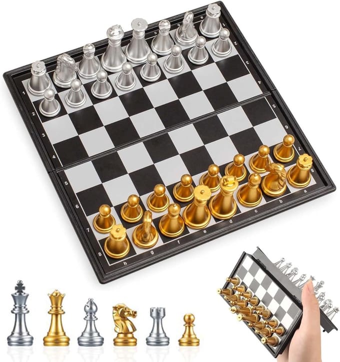 Schaakspel Set - Magnetisch Bord - Reis Spel - Windbestendige Structuur - 30 x 15 cm - Goud en Zilver