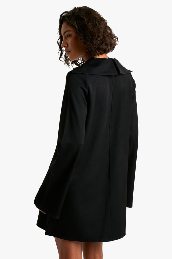 boohoo Dames Hoge kraagdetail geweven getailleerde shiftjurk | Zwart | Maat: 36