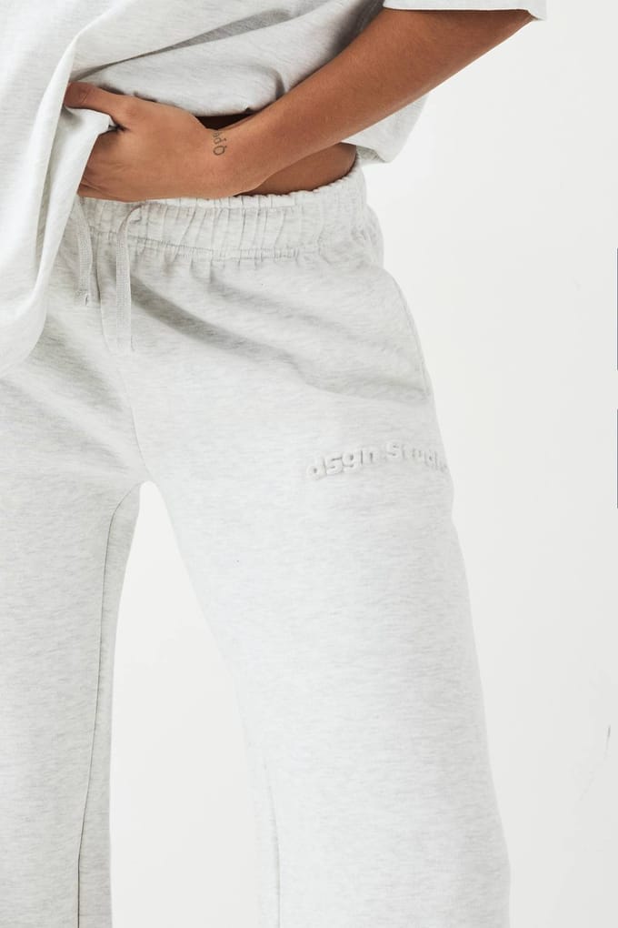 Dames DSGN Studio Geembosseerde Rechte Pijp Jogger | Ash Grey | Maat: 2XL