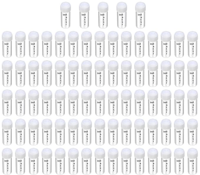 Set van 80 transparante laboratoriumtestbuizen van 5 ml met afneembare deksels en gegradueerde markeringen