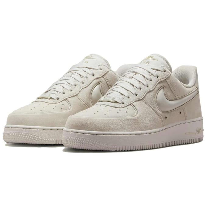 Nike   Air Force 1 07 Blanc Os Clair Baskets Femme Crème HV4406-001 40 white