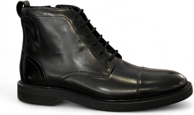Clarks Aldwin Cap Leren Enkellaarsjes