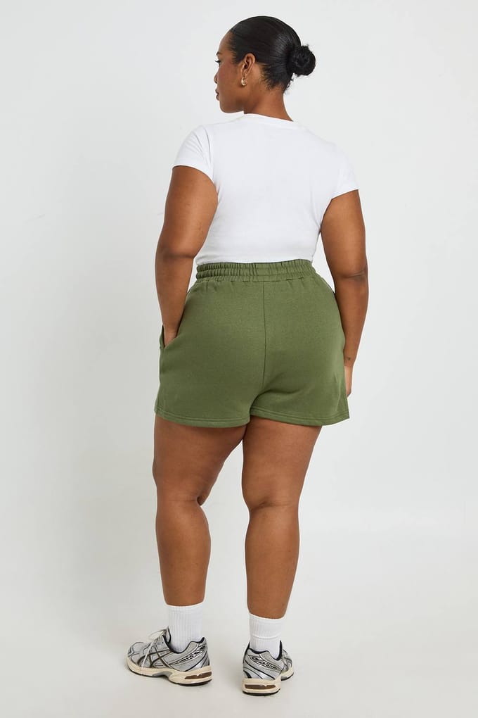 boohoo Dames Plus Shorts Met Brede Tailleband | Olijf | Maat: 46