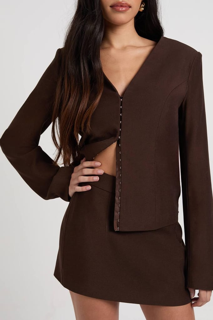 boohoo Dames Getailleerde Mini Rok | Chocolate | Maat: 6
