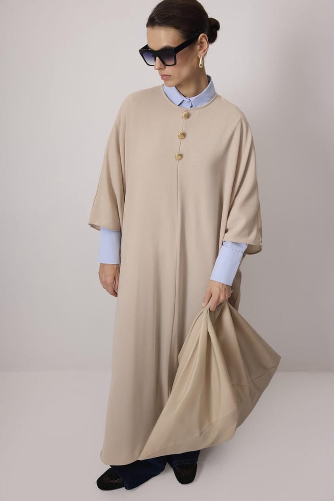 Touché Privé - Crêpe jurk met vleermuismouwen - Beige - Dames