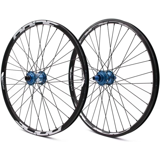 Paar fietswielen Pride Racing Aero