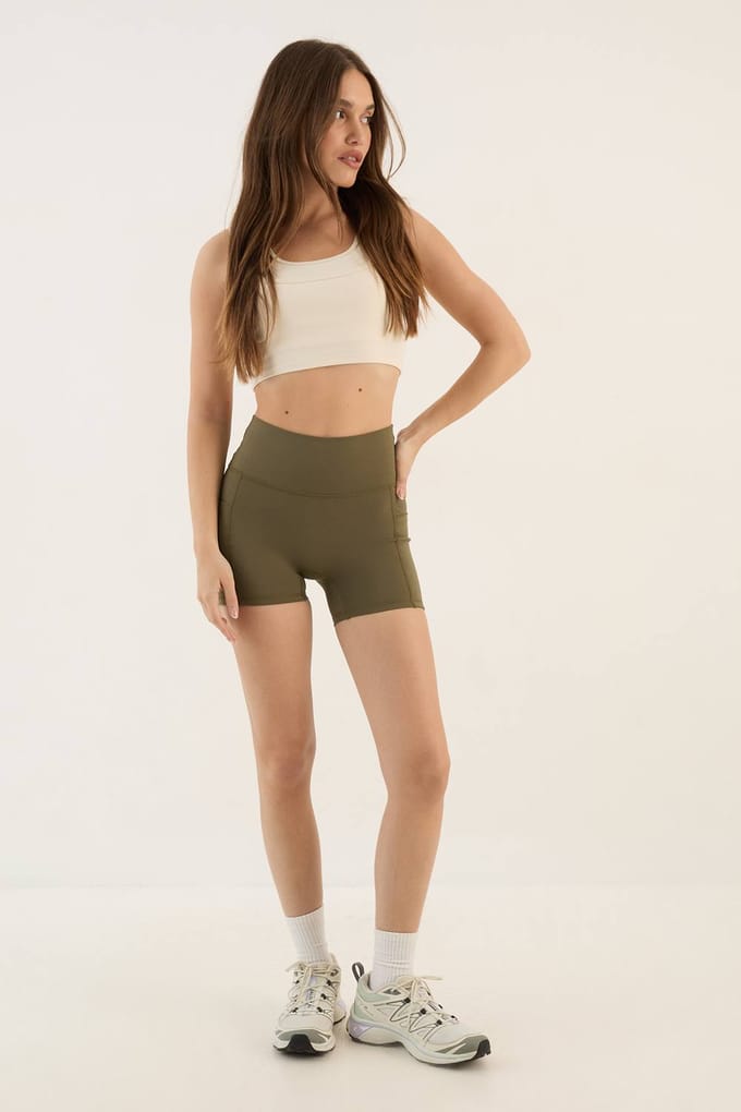 Dames Dsgn Studio Sculpt Dubbel Gelaagde Sport-bh | Creme | Maat: Medium