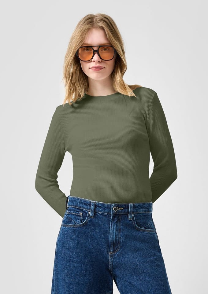 Fitted Ribbed Pull in Viscose Blend Dames QS Slim Fit