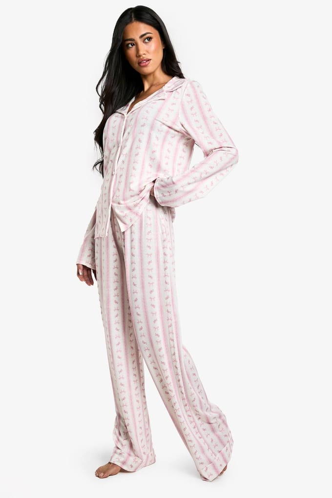 boohoo Dames Bow Print Langmouwshirt & Broekpyjama Set | Pink | Maat: 8