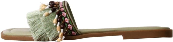 Sandalen om aan te trekken