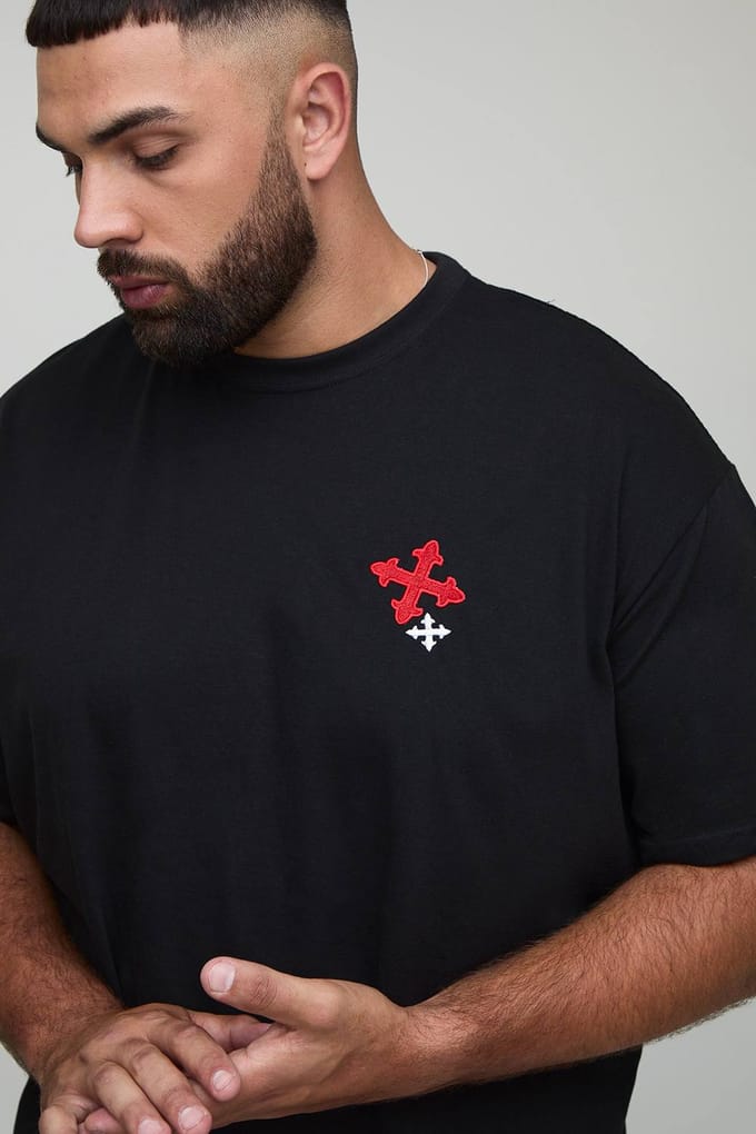 Plus oversized kruisborduur T-shirt | Black | Size 5XL