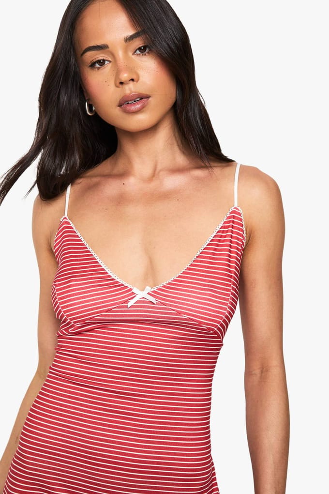 boohoo Dames Gestreepte V-hals Riemjes Mini-jurk | Rood | Maat: 46