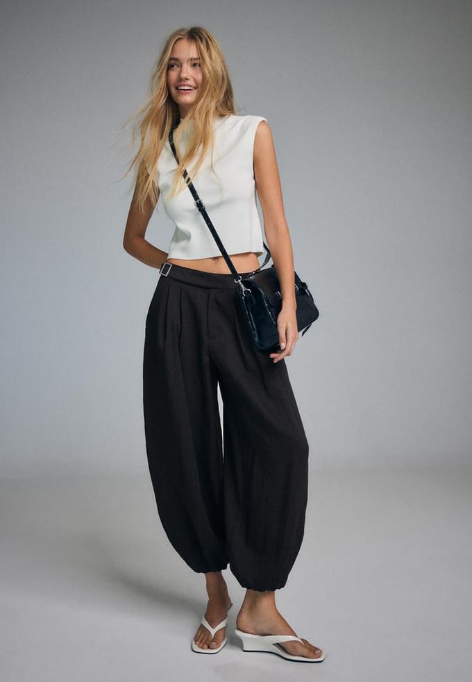 Stradivarius Gebreide top met kraag met bandje  Ecru S
