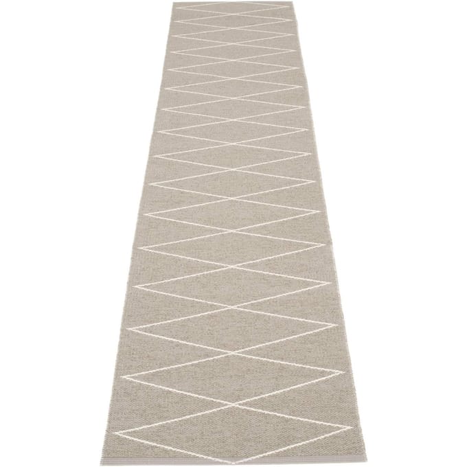 Pappelina - Max vloerkleed - modder - 70 x 320 cm - bruin