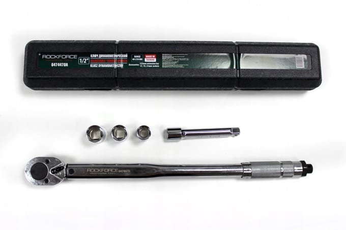 Rock Force RF-6474470A - Dynamometrische Sleutel - 1/2" 40-210 Nm - Nasadki en Verlengstuk