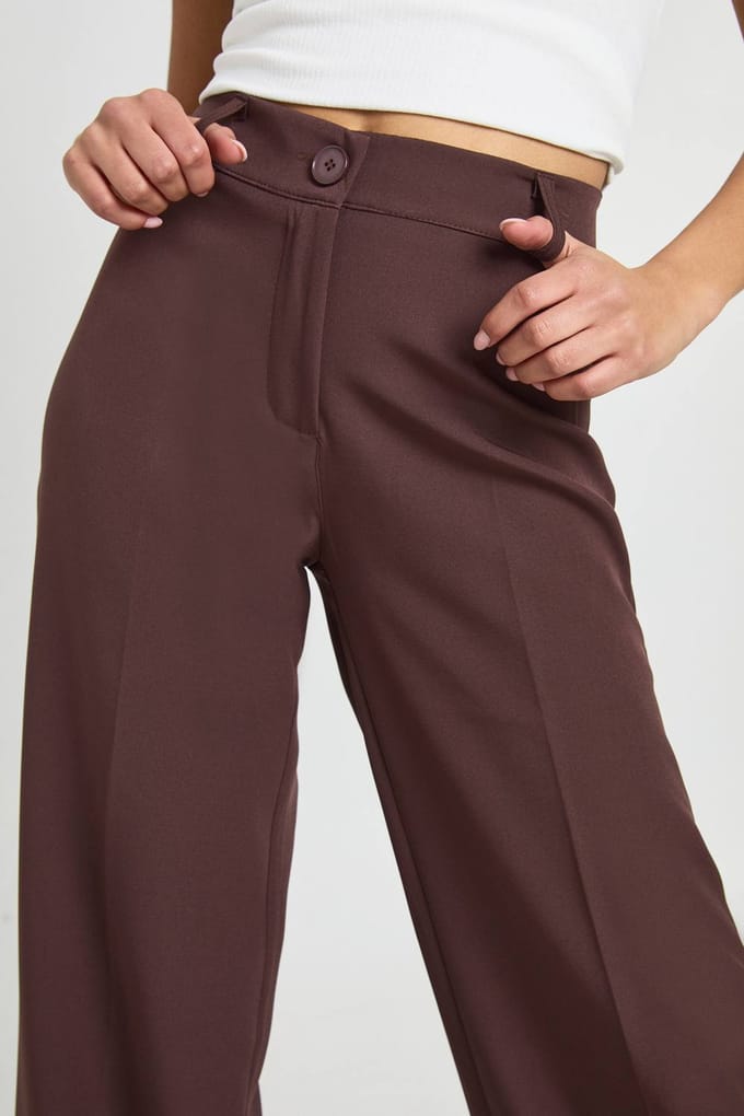 boohoo Dames Geweven op maat gemaakte slanke rechte broek | Chocoladebruin | Maat: 44