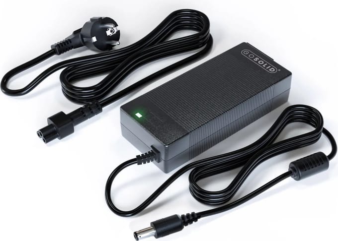 GO SOLID! Adapter 42V geschikt voor RCB R16 Elektrische step - 42V 2A