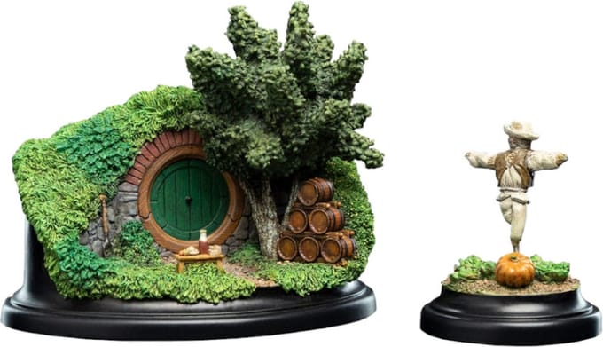 The Hobbit: An Unexpected Journey Diorama Hobbit Hole - 15 Gardens Smial 14,5 x 8 cm