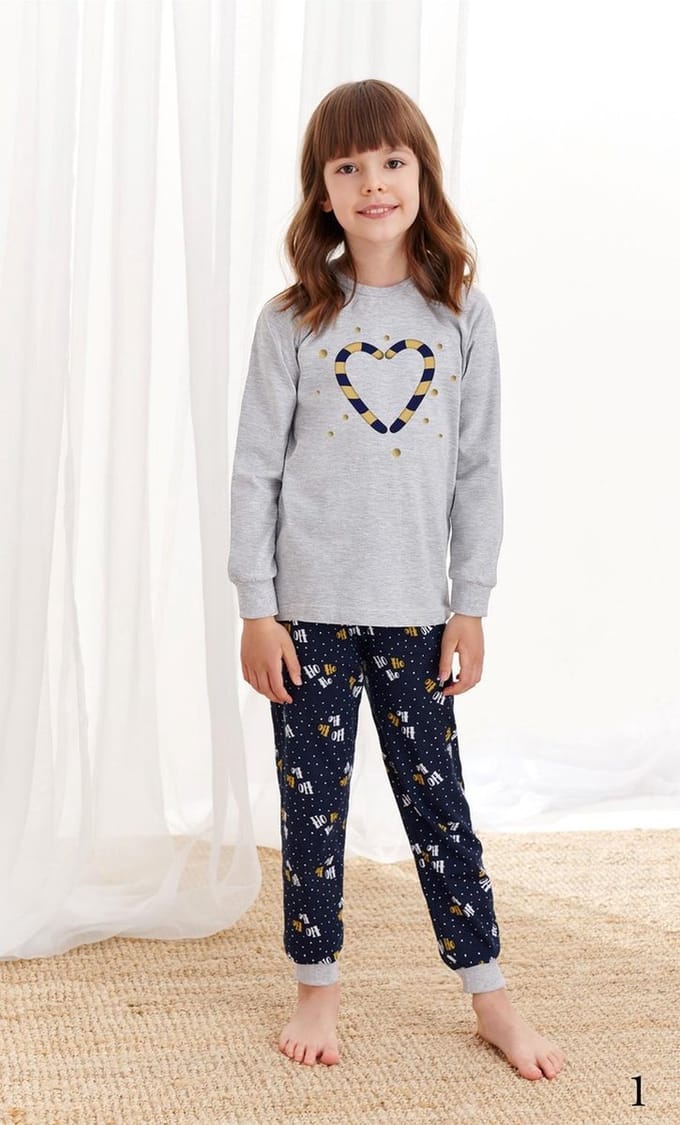 Taro Pyjama Ada. Maat: 116./ 6 jaar