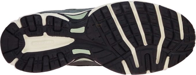 Saucony Ride Millennium Sneakers groen