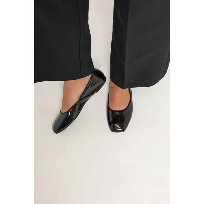 Yours Zwarte Ballerina's Met Vierkante Neus In Brede Epasvormsize 39EEE