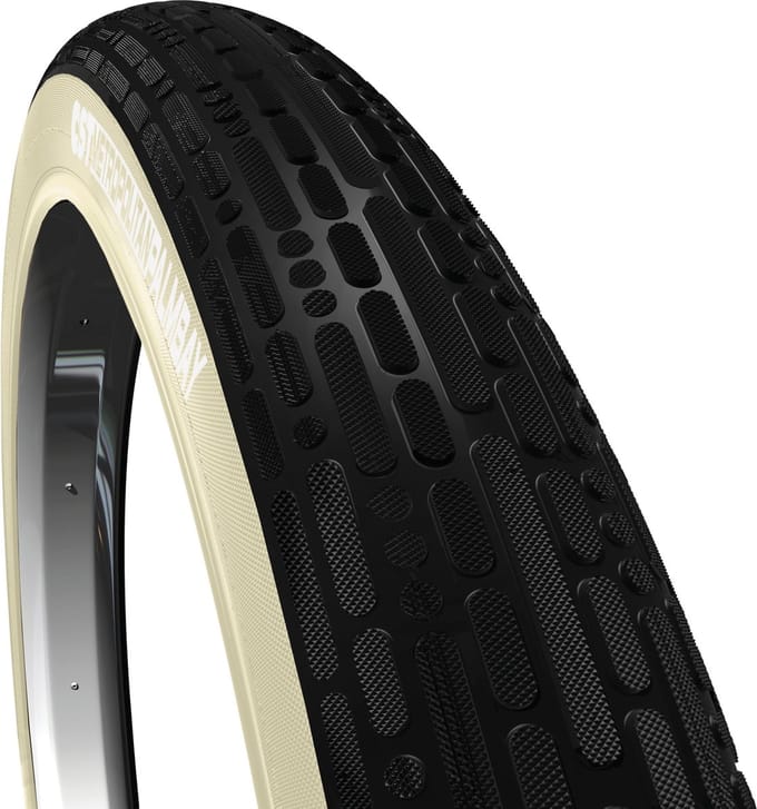 CST Retro stadsfietsband - anti-lek bescherming - reflecterend - 28x2.0 - zwart/wit