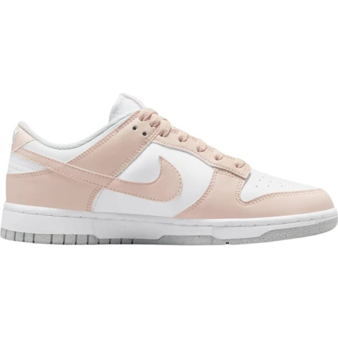 Nike W Nike Dunk Low Next Nature Sneakers - Streetwear - Vrouwen