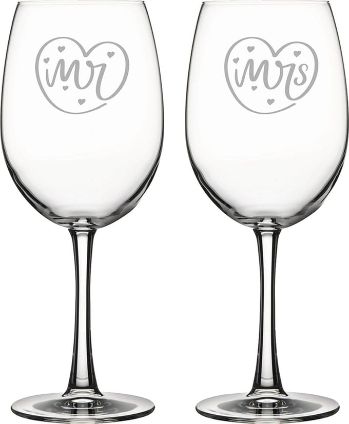 Gegraveerde set rode wijnglazen 46cl Mr. In hartje - Mrs. In hartje