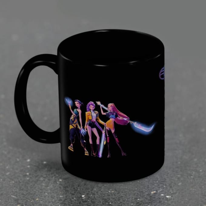 Pyramid - Mug K-Pop Demon Hunters (Huntrix) Black Pod - Mokken