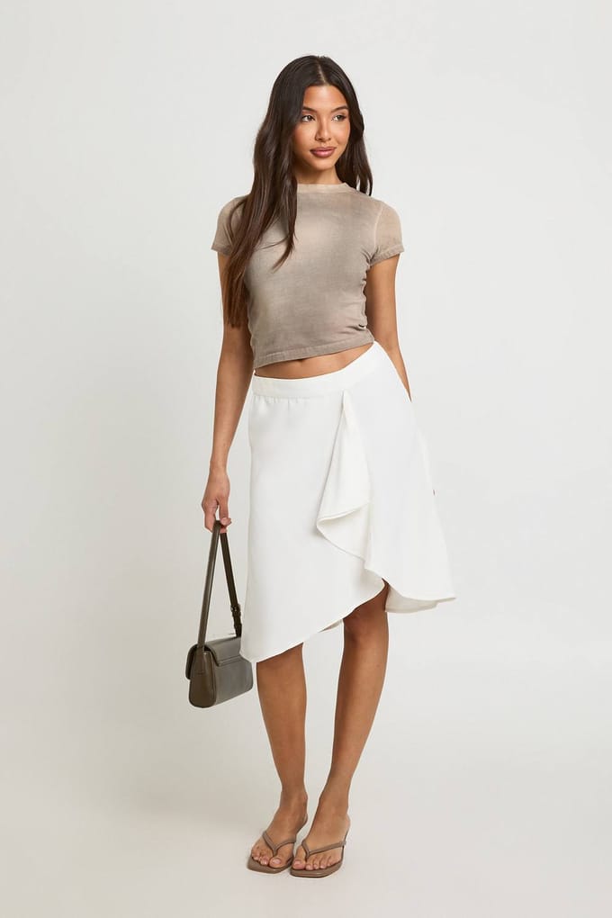 boohoo Dames Gekreukte Chiffon Awkward Length Midi Rok | Wit | Maat: 38