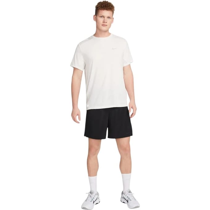 Nike Heren Unlimited Dri-FIT-short met relaxte pasvorm (Zwart)