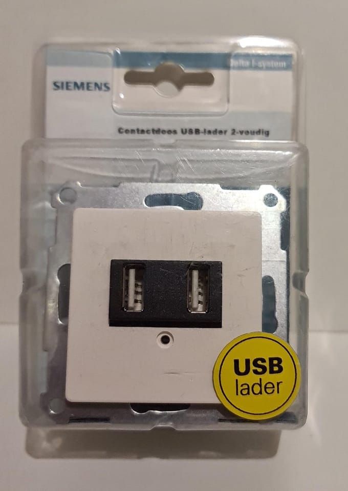 Siemens Contactdoos USB-lader 2-voudig 5 Volt, 1.400mA, wit