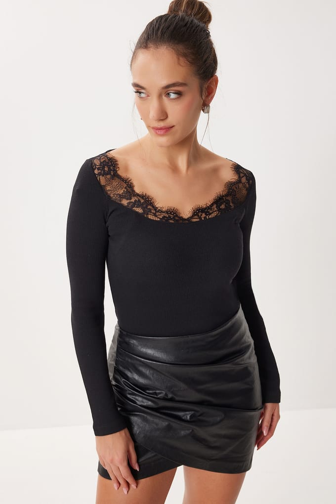 Blouse met Kanten Details en Lange Mouwen