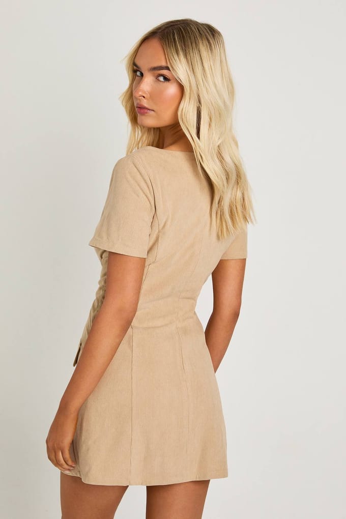 boohoo Dames Cord minijurk met vierkante hals | Stone | Maat: 8
