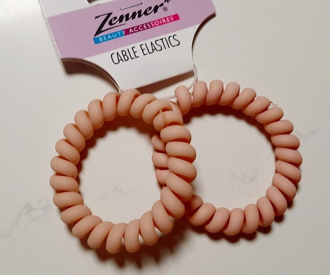 Zenner cable elastics - 2 medium spiraal elastiekjes - haarelastiekjes medium 5,5cm - 2x zalm roze pastel