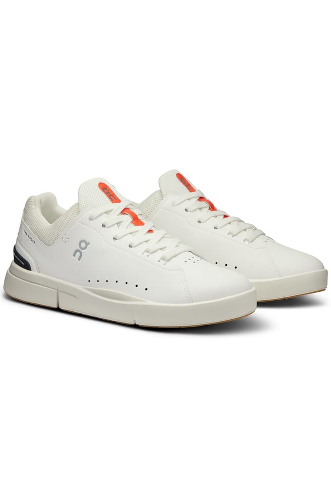 On The Roger Advantage 2 White Spice Maat: 37 | Sneakers Outlet | Dames | Wit